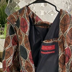 Zara Man Patterned Leaf Print Raincoat in Red, Brown, Black